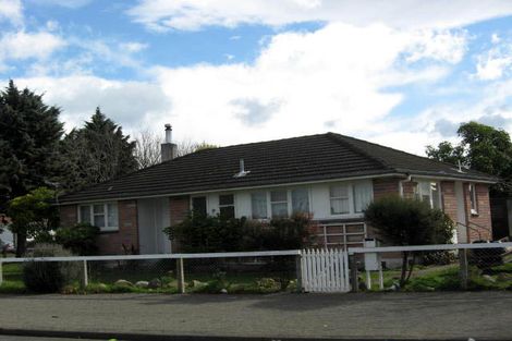 Photo of property in 1 River Road, Masterton, 5810