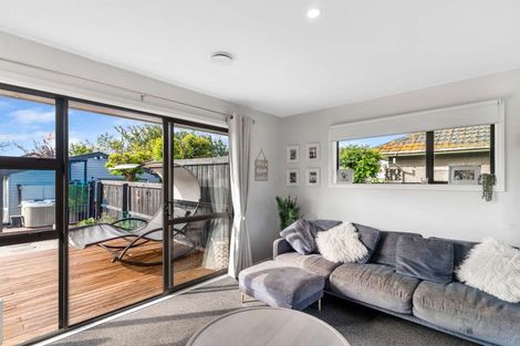 Photo of property in 142 Pacific Road, North New Brighton, Christchurch, 8083