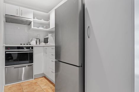 Photo of property in 18a/30 Westward Ho, Glen Eden, Auckland, 0602