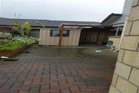 Photo of property in 404 Chapel Road, Flat Bush, Auckland, 2016