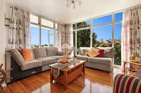 Photo of property in 43 Lytton Street, Glenholme, Rotorua, 3010