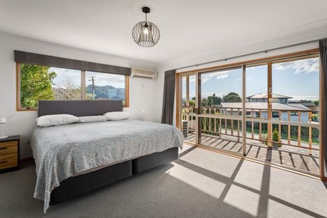 Photo of property in 2 Baigent Place, Tanners Point, Katikati, 3177