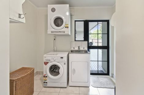 Photo of property in 7 Wilencote Place, Pahurehure, Papakura, 2113