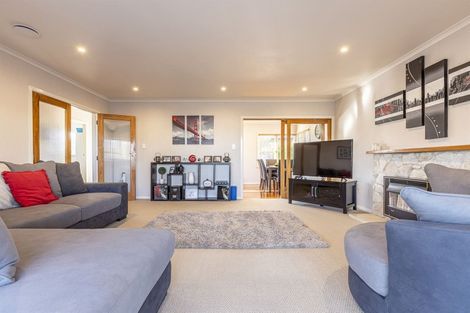Photo of property in 10 Hartley Place, Awapuni, Palmerston North, 4412