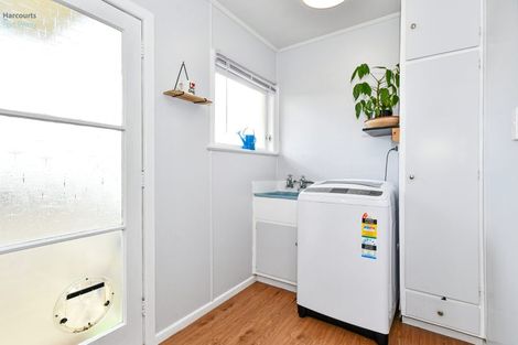 Photo of property in 182 Queen Street, Pukekohe, 2120