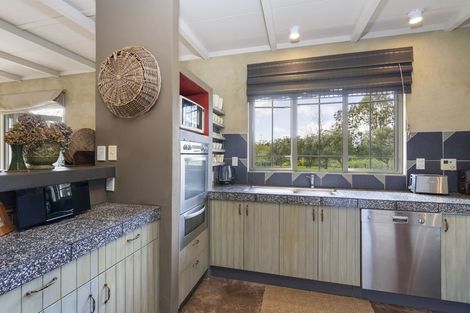 Photo of property in 1 Okura Drive, Kerikeri, 0230