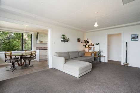 Photo of property in 52 Middleton Road, Kew, Dunedin, 9012