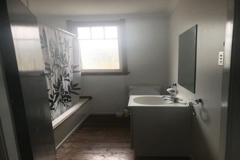 Photo of property in 63 Gladstone Street, Hawera, 4610