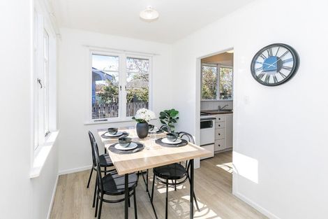 Photo of property in 16 Vesty Avenue, Hillcrest, Hamilton, 3216