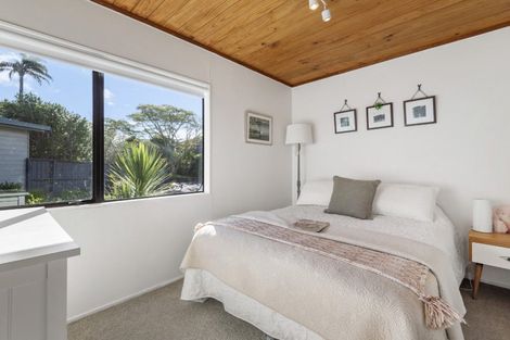 Photo of property in 10 Moorgreen Heights, Torbay, Auckland, 0630