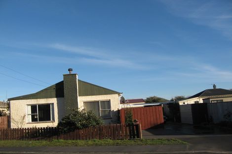 Photo of property in 12 Pratt Street, New Brighton, Christchurch, 8083