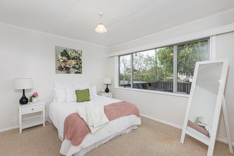 Photo of property in 2 Melville Street, Waipawa, 4210