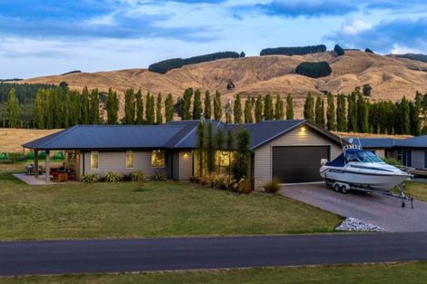 Photo of property in 28/500 Kinloch Road, Kinloch, Taupo, 3377