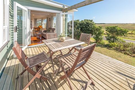 Photo of property in 40 Coleman Avenue, Waverley, 4591