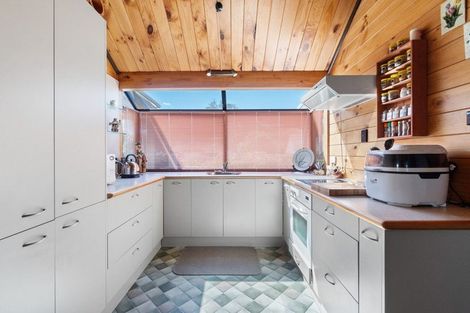 Photo of property in 18 Kingfisher Way, Te Kowhai, Hamilton, 3288