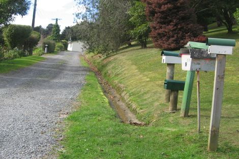 Photo of property in 15 Willow Place, Horahora, Whangarei, 0110