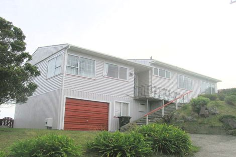 Photo of property in 23 Mana View Road, Paremata, Porirua, 5026