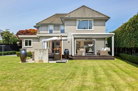 Photo of property in 118 Hamilton Avenue, Ilam, Christchurch, 8041