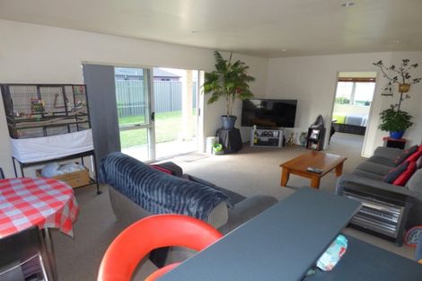 Photo of property in 5a Junction Court, Cromwell, 9310