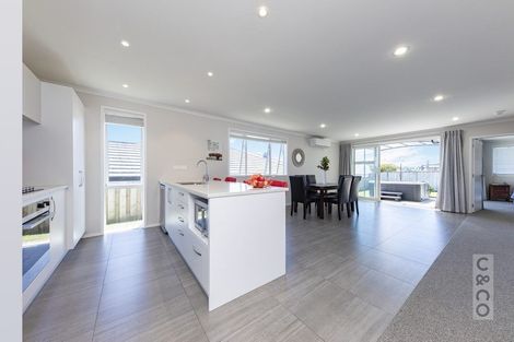 Photo of property in 7 Orchard Terrace, Riverhead, 0820