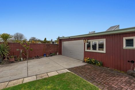 Photo of property in 17 Hikurangi Street, Whakatane, 3120