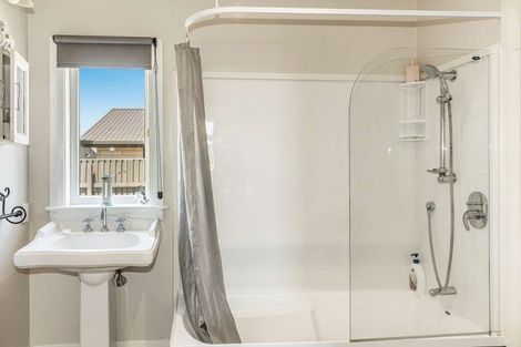 Photo of property in 9 Queen Street, Westport, 7825