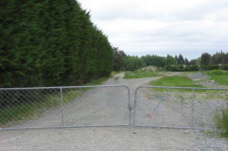 Photo of property in 100 Northbrook Road, Rangiora, 7400