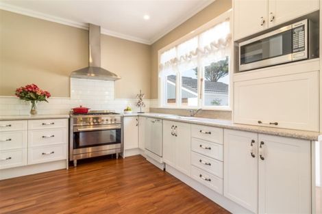 Photo of property in 20 Roa Road, Fendalton, Christchurch, 8041