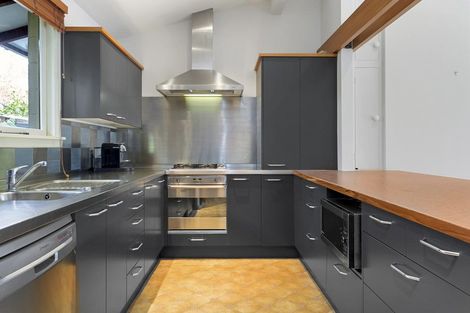 Photo of property in 33 Lynfield Avenue, Ilam, Christchurch, 8041