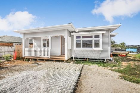 Photo of property in 75 Waimahia Avenue, Weymouth, Auckland, 2103