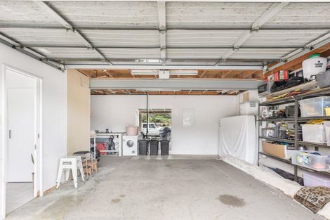 Photo of property in 11 Long Beach Road, Russell, 0202