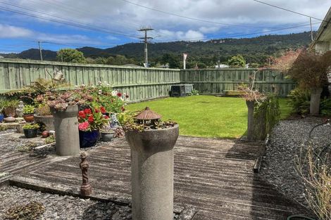 Photo of property in 32 Ranfurly Street, Runanga, 7803
