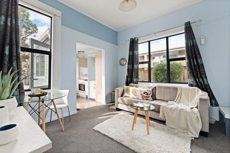 Photo of property in 11 Prendergast Street, South Dunedin, Dunedin, 9012