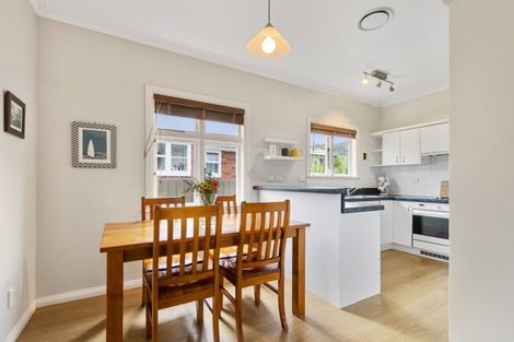 Photo of property in 142 Waiwhetu Road, Waterloo, Lower Hutt, 5011