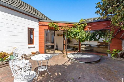 Photo of property in 14 Kotare Place, Sandspit, Warkworth, 0982