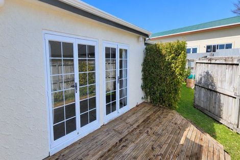 Photo of property in 158 Mangorei Road, Merrilands, New Plymouth, 4312