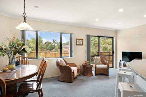 Photo of property in 15 Avonbrook Lane, Pukekohe, 2120