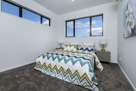 Photo of property in 31c Linwood Avenue, Forrest Hill, Auckland, 0620