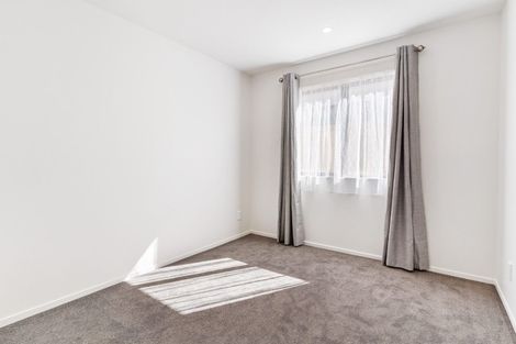 Photo of property in 15a Tributary Parade, Karaka, Papakura, 2113