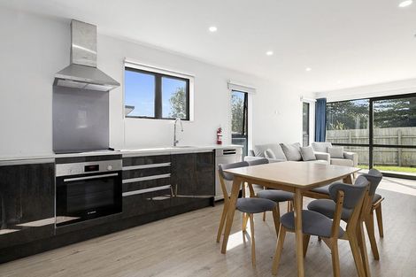 Photo of property in 16 Taupata Lane, Helensville, 0800