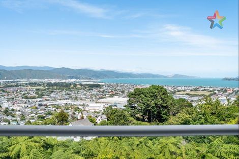 Photo of property in 18 Jacaranda Grove, Maungaraki, Lower Hutt, 5010