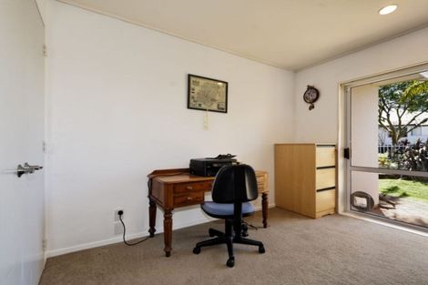 Photo of property in 26 Tornado Place, West Harbour, Auckland, 0618