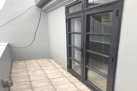 Photo of property in Mendosa Terraces Apartments, 13/9 Ebor Street, Te Aro, Wellington, 6011