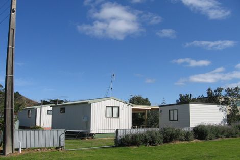 Photo of property in 867 Pataua South Road, Pataua South, Parua Bay, 0192