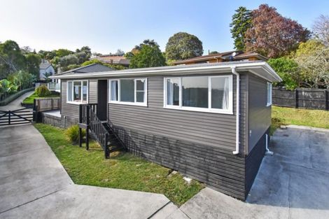 Photo of property in 32a Barberton Terrace, Red Hill, Papakura, 2110