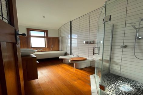 Photo of property in 62 Hackthorne Road, Cashmere, Christchurch, 8022