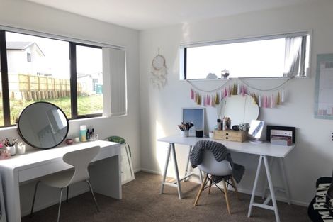 Photo of property in 139 Tiriwa Drive, Massey, Auckland, 0614