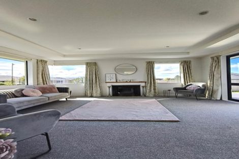 Photo of property in 10 Amner Place, Havelock North, 4130