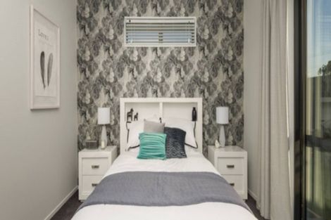 Photo of property in 6 Papaview Road, Papakura, 2110