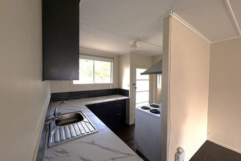 Photo of property in 3/806 Lyell Street, Akina, Hastings, 4122